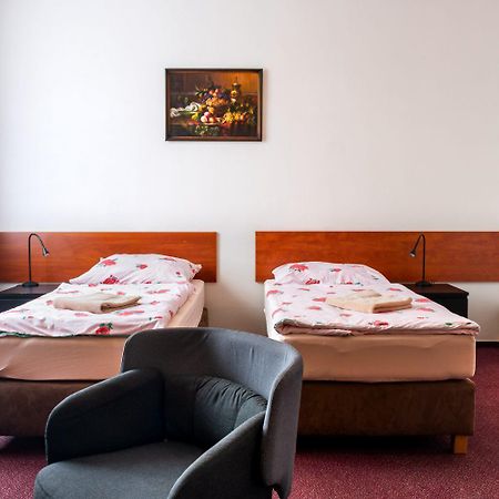 Hotel Alfa Trebic Exterior photo